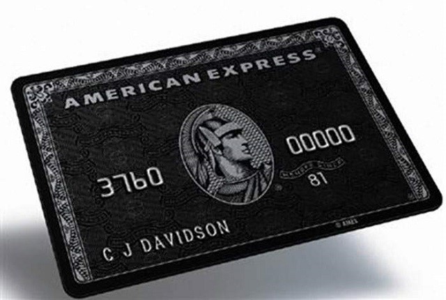 Chiếc thẻ đen quyền lực - American Express